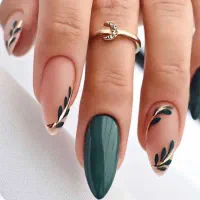 تخفیف ویژه آموزش و کاشت ناخن/امام رضا