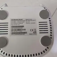 مودم 5G سیمکارتی kj33 و مودم ایرانسل z6000|مودم و تجهیزات شبکه|قم, شهرک فاطمیه|دیوار