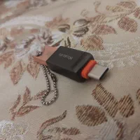 فلش مموری ۳۲ گیگ همراه پورت تبدیل