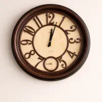 ساعت چوبی دو موتوره ژاپنی