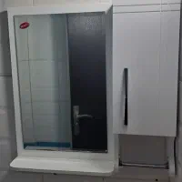 آینه دستشویی