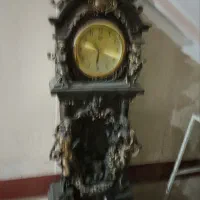 ساعت ایستاده