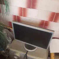 ۳ عدد مانیتور