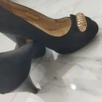 کفش پاشنه بلند