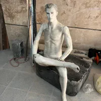 مانکن و تابلو پوشاک