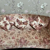 مبل و میز ناهارخوری