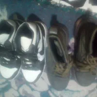 دو جفت کتونی و نیم بوت در حد نو|کیف، کفش، کمربند|کرج, شاهین‌ویلا|دیوار