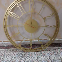 ساعت دیواری