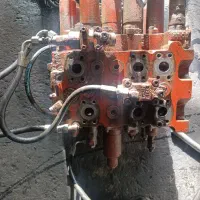 مرکز تخصصی تعمیر بیل مکانیکی و لودر و گریدر|خدمات موتور و ماشین|کرمان, |دیوار