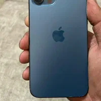ایفون 12پرو در حد نو zaa