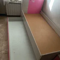 تخت دخترانه