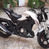 بنلی TNT 180S سفید ۱۴۰۰، کم‌کار و بی‌رنگ