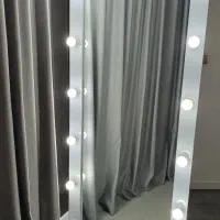 آینه قدی چراغدار