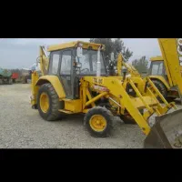 راننده بیل بکهو