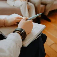 مشاور تحصیلی + پشتیبانی