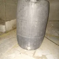 بشکه لاکی شیر دار سالم سالم