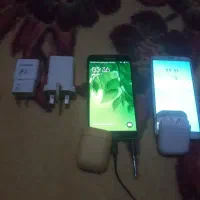 ایرپاد دو عدد وچندتا گوشی س و هانر و دو کله شارژر