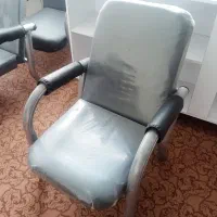 فروش پنج عدد صندلی اداری بسیار تمیز