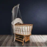 گهواره چوبی بیضی نوزاد|تخت و صندلی بچه|شیراز, شهرک سراج‎|دیوار