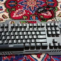 کیبورد گیمینگ و بلندگو مخصوص کامپیوتر