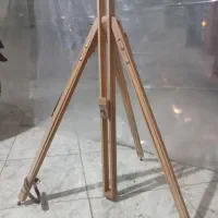 چهار پایه برای عکسبرداری ونقاشی