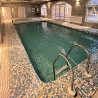 اجاره روزانه عمارت باغ شهریار|اجارهٔ کوتاه‌مدت ویلا و باغ|تهران, کوی بیمه|دیوار