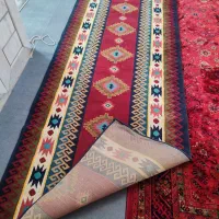 قالی راهرویی ضخیم و باکیفیت زیر قیمت فروخته می‌شود