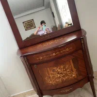 کنسول و اینه‌