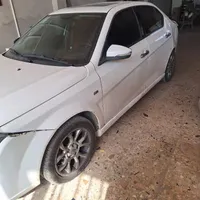 دنا پلاس اتوماتیک، مدل ۱۴۰۱