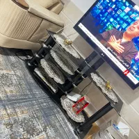 میزتلویزیون تمیز شیشه ای