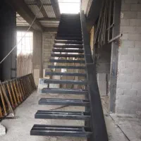 پله گرد بتنی و پله کنسولی