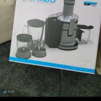 یک عدد آبمیوه گیری ۴کاراه