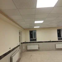 به تعدادی برقکار نیمه ماهر و نیروی ساده نیازمندیم