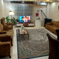 فروش مبل هفت نفره فوری در حد نو