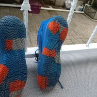 کفش فوتبال داخل سالن