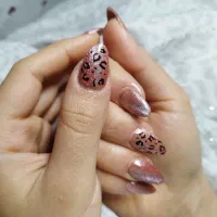 آموزش وخدمات،کاشت ناخن میکاپ رنگ لایت مژه و شنیون|خدمات آرایشگری و زیبایی|پردیس, فاز ۸|دیوار