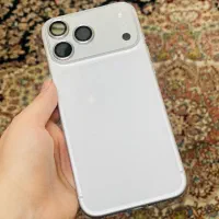 ایفون ۱۷ پرومکس سیلور به همراه اداپتور