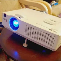 ویدئو پروژکتور ACTO با نور خوب لیکک