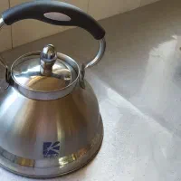 کتری سوت دار|قوری، کتری، قهوه‌ساز دستی|شیروان (خراسان), |دیوار