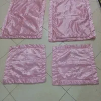 روبالشی|رختخواب، بالش، پتو|گلبهار, شهر جدید گلبهار|دیوار