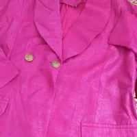 چند تیکه لباس نو|لباس|رباطکریم, نصیرشهر|دیوار