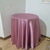 میز گرد چوبی