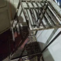 دوتا ۴ پایه فلزی|آب‌چکان و نظم‌دهنده ظروف|قدس, شهر‌قدس|دیوار