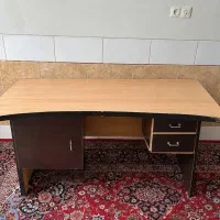 میز تحریر و کار MDF جادار و کاربردی
