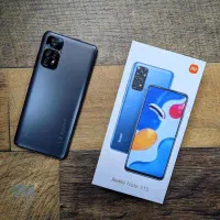 Note 11s