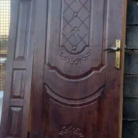 در هال بدون چهارچوب