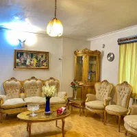 مبلمان سلطنتی  شیک ۱۱ نفره با جلومبلی و عسلی