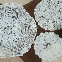 گل و اویز پرده و رومیزی قلاب بافی|گل مصنوعی|قم, سراجه|دیوار