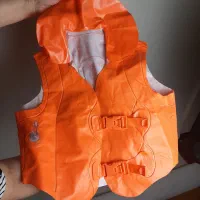 تیوپ و جلیقه استخری