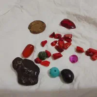 فروش سنگها مرجان بسیار قدیمی  زمرد وغیره